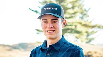 Aviators NEXT: Austin Reenders