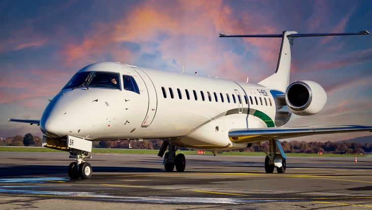 LR_Amelia selects Universal Avionics Flight Management System upgrades with LPV