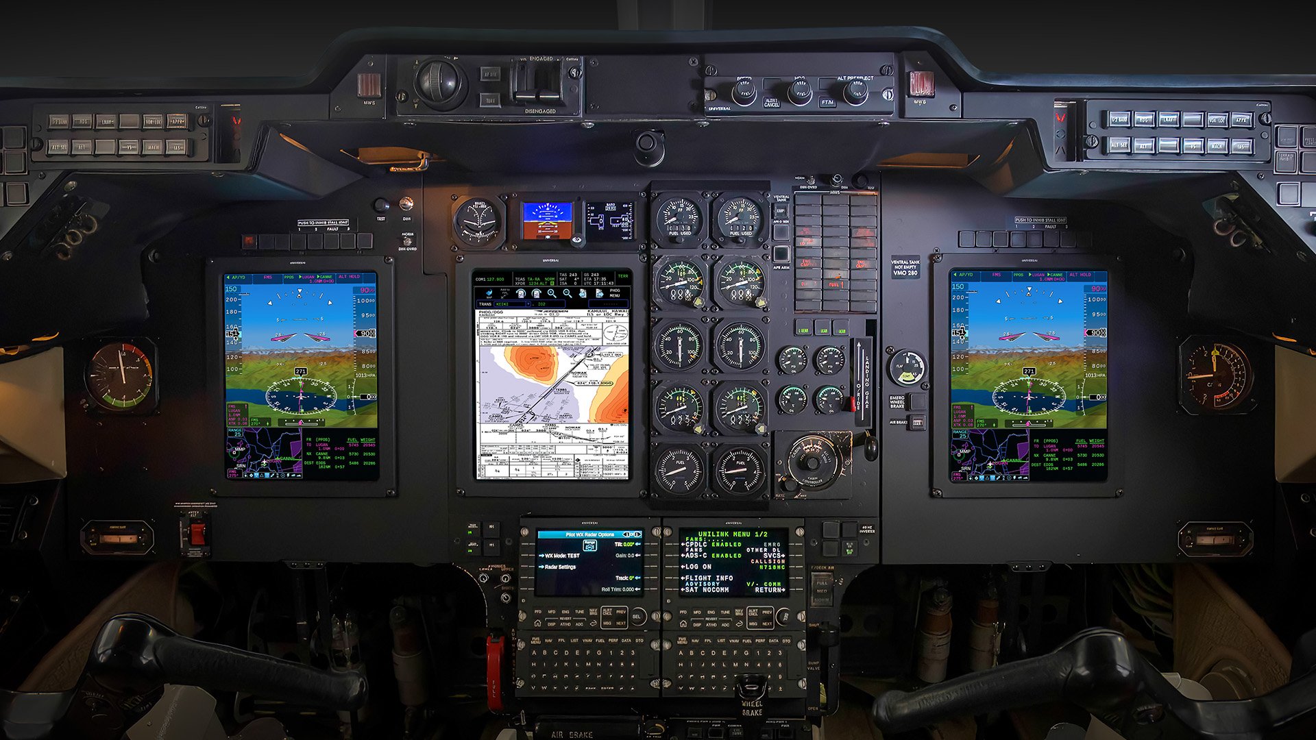 Frame Display Flight InSight™ Integrated Flight Display System | Universal Avionics