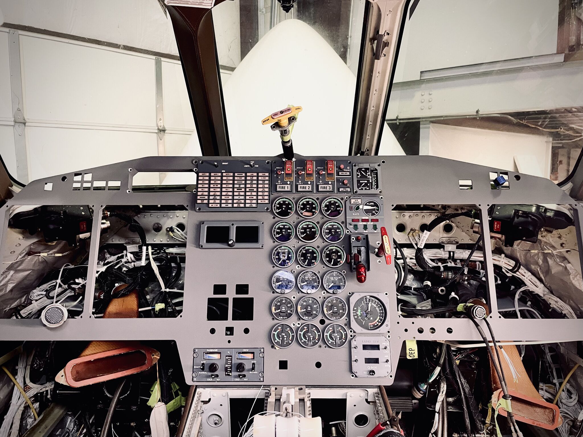 InSight Upgrade - Falcon 900B progress (Trimec Aviation)