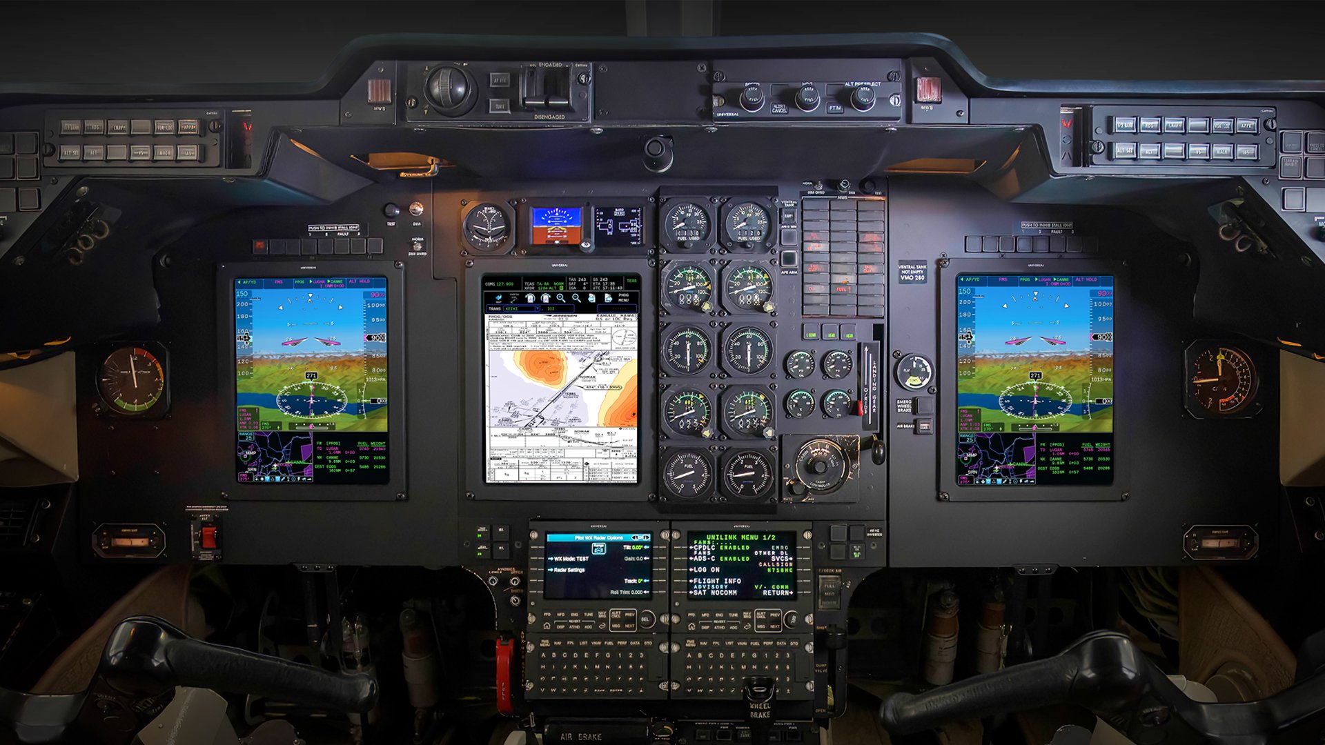 Hawker 800XP flight deck with InSight upgrade