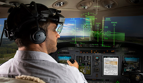 UA Unveils the Future of Commercial Aviation with New 'Head-Up, Head-Down' Flight Deck at NBAA-BACE 2018